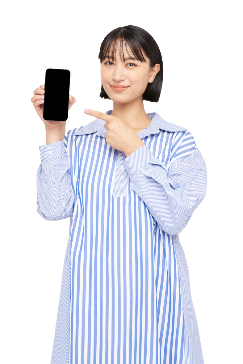 スマホを持つ女性